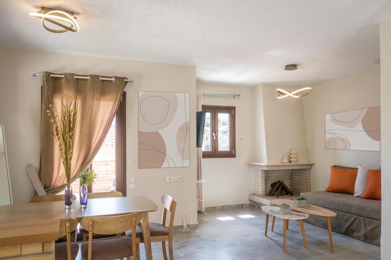 Niriides Luxury Villas ヘルソニソス エクステリア 写真