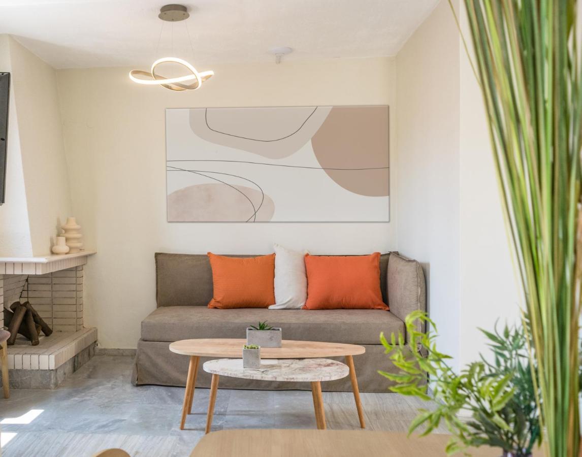 Niriides Luxury Villas ヘルソニソス エクステリア 写真