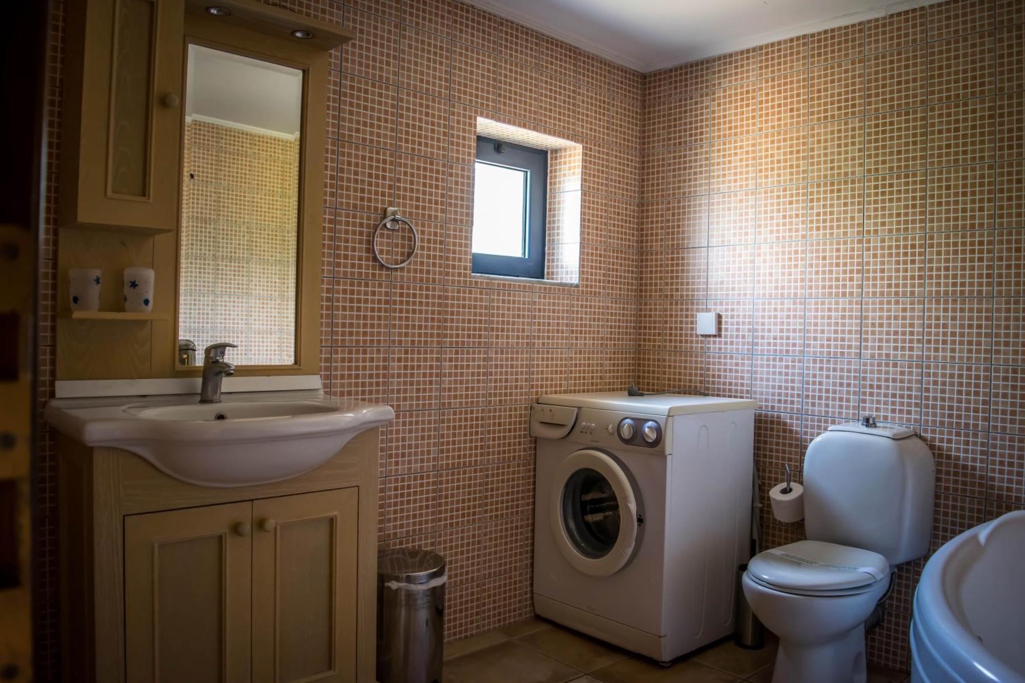 Niriides Luxury Villas ヘルソニソス エクステリア 写真